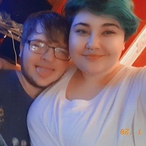 Meet your Posher, Liz